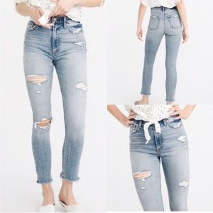 COPY - Abercrombie & Fitch Simone High Rise Slim Jeans - Size 27/4